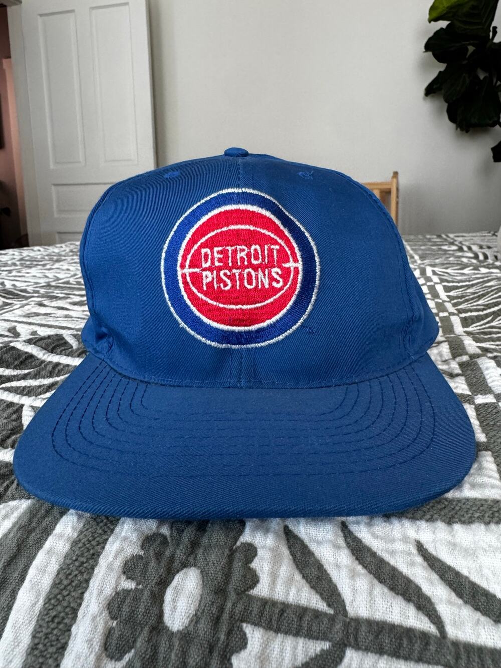Vintage Detroit Pistons Snap Back NBA 90s